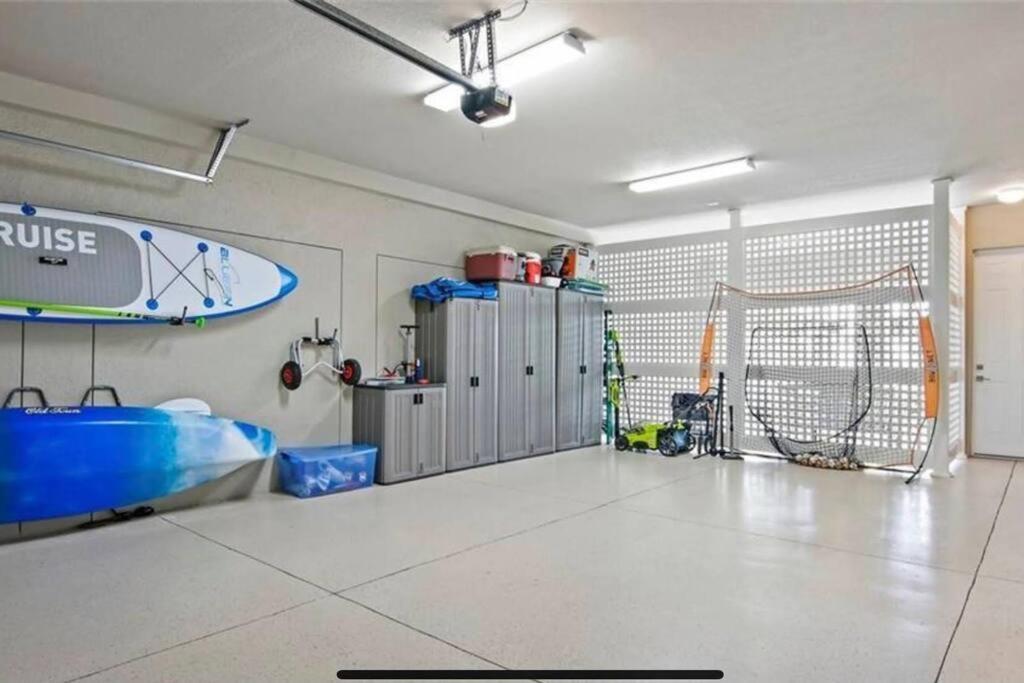Luxurious Modern Townhouse Right Across Beach!! Table Tennis سانت بيتي بيتش المظهر الخارجي الصورة