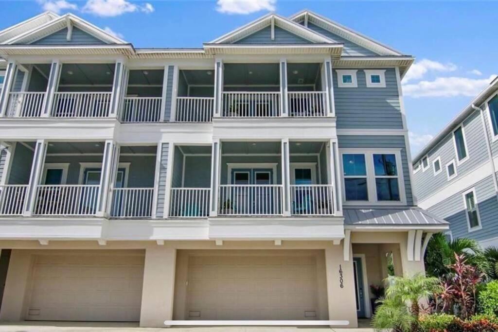 Luxurious Modern Townhouse Right Across Beach!! Table Tennis سانت بيتي بيتش المظهر الخارجي الصورة